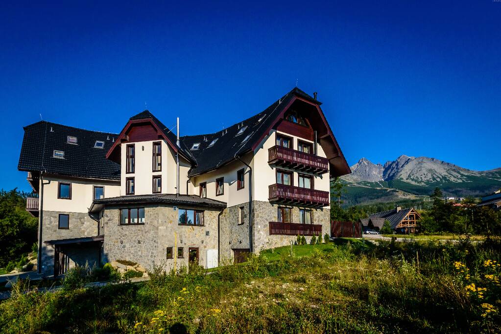 exterior - apartment building