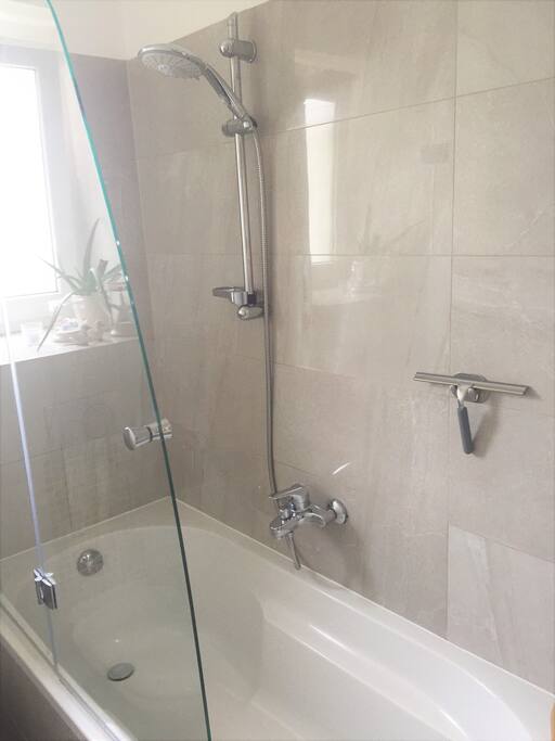 Appartment with 722 square feet in calm residential area with free parking