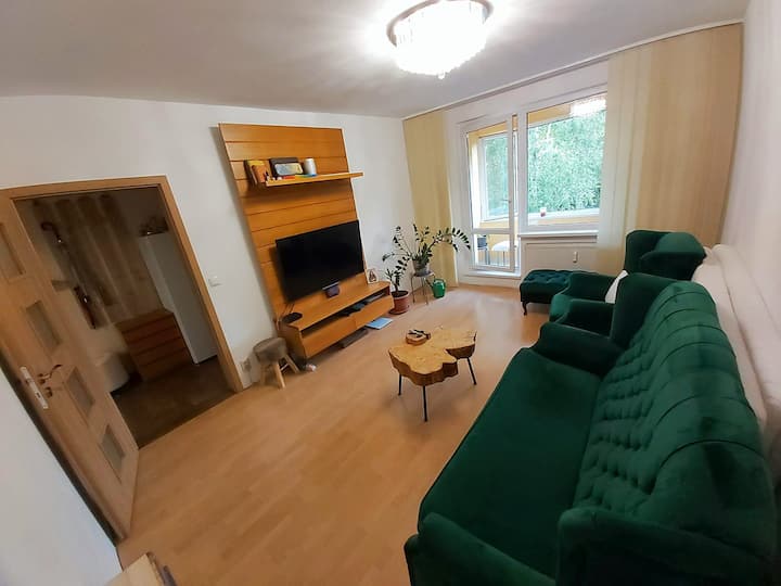 Moderný Byt S Dobrou Polohou - Slowakije
