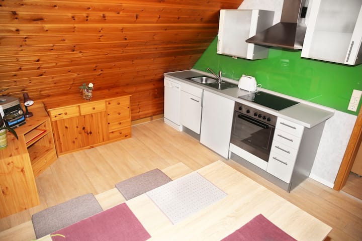 Gemütliche 2 Zimmer 50m² Ferienwohnung - Geislingen an der Steige