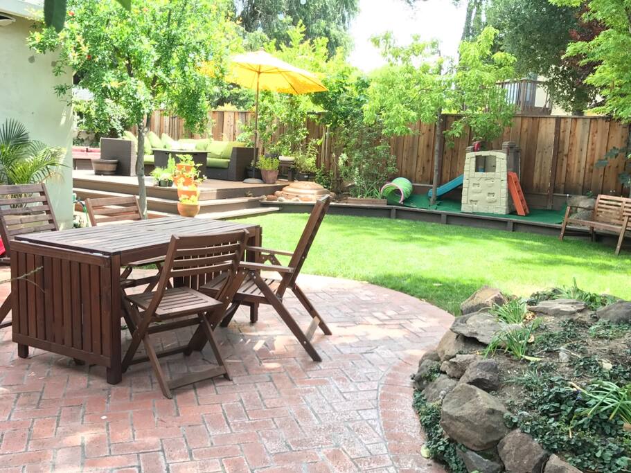 Brunch or Dinner on the patio with table for up to 8 people