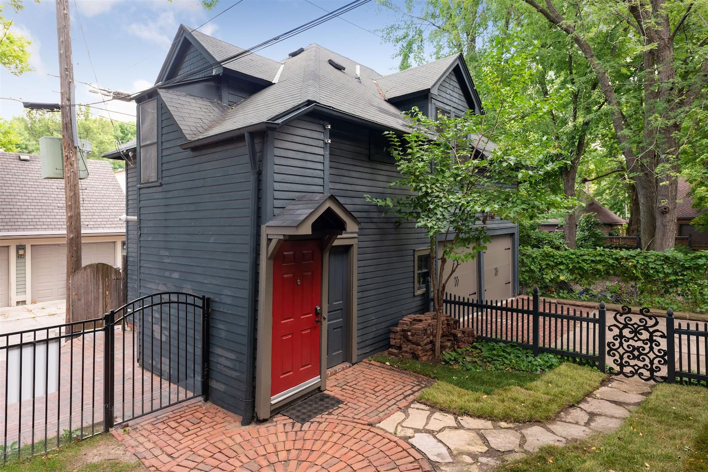 Carriage House