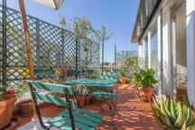 Spacious Penthouse with Terrace