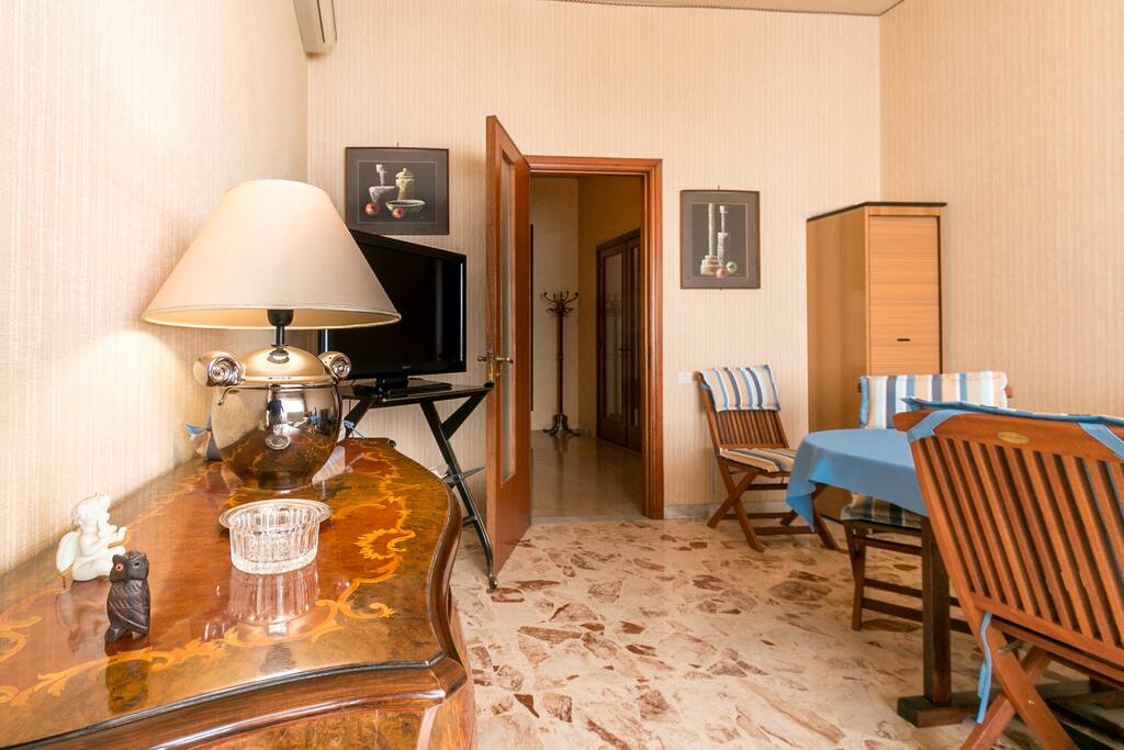 Soggiorno / Living Room