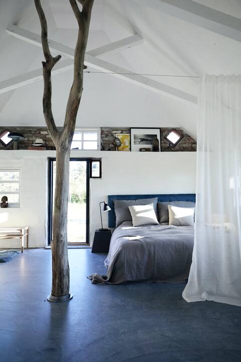 Romantic hideaway