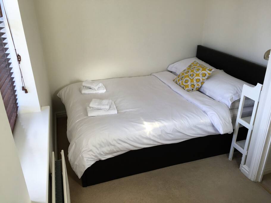Bedroom 2 Cozy