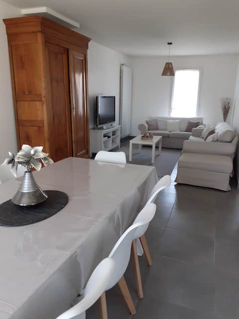 Charming 4 bedroom cottage in the heart of Touraine