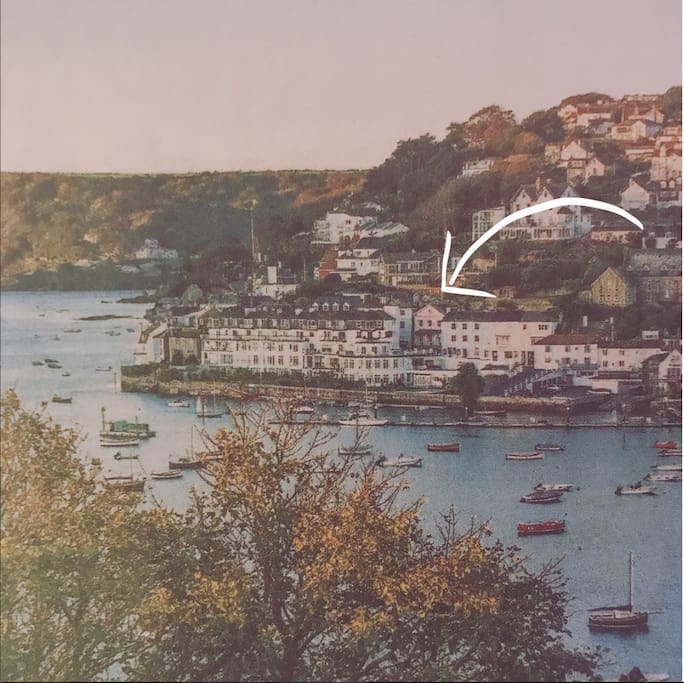 Pretty Pink Pitchford an Iconic grade two listed building right in the heart of Salcombe.