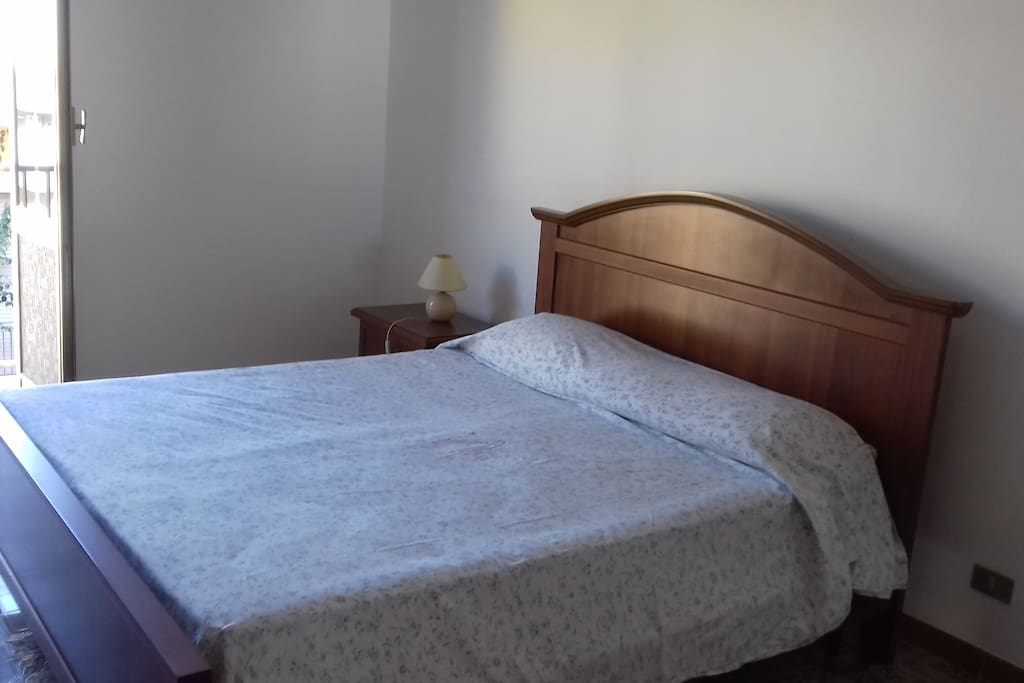 Camera da letto matrimoniale