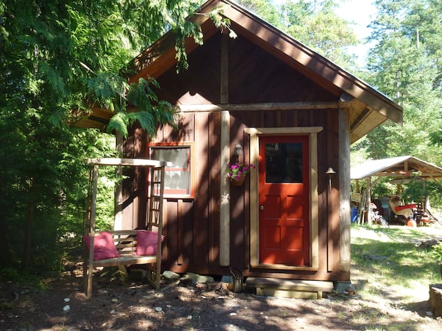 Earth Garden Studio