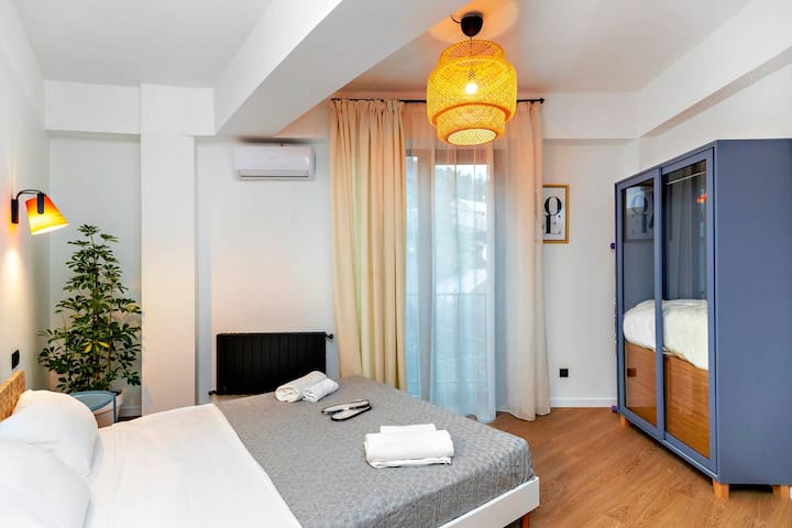 Spacious wardrobe provides plenty of storage, keeping your clothes organized and easily accessible