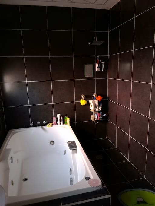 Baño, Bathroom.