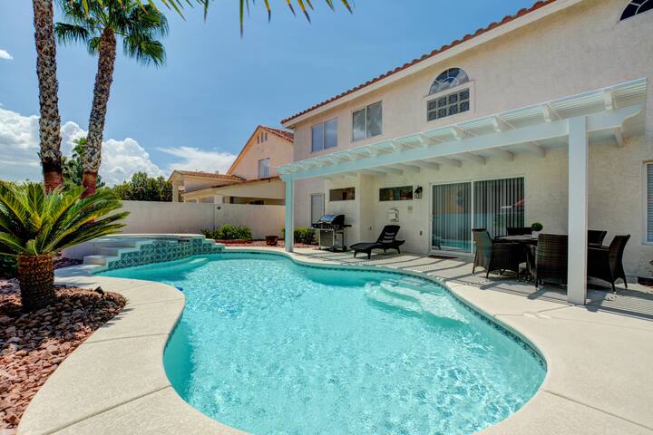 #1 LV Casa Jackpot! Pool & Spa, Arcades and More! gallery image 3