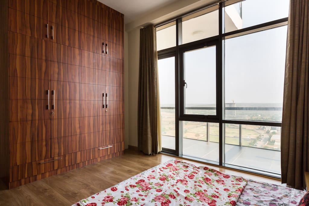 Bedroom with Glazed Wall