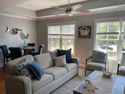 Old Town Bluffton Townhouse| Great Location!