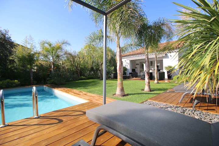 Airbnb Provence Alpes Cote D Azur Vacation Rentals Places