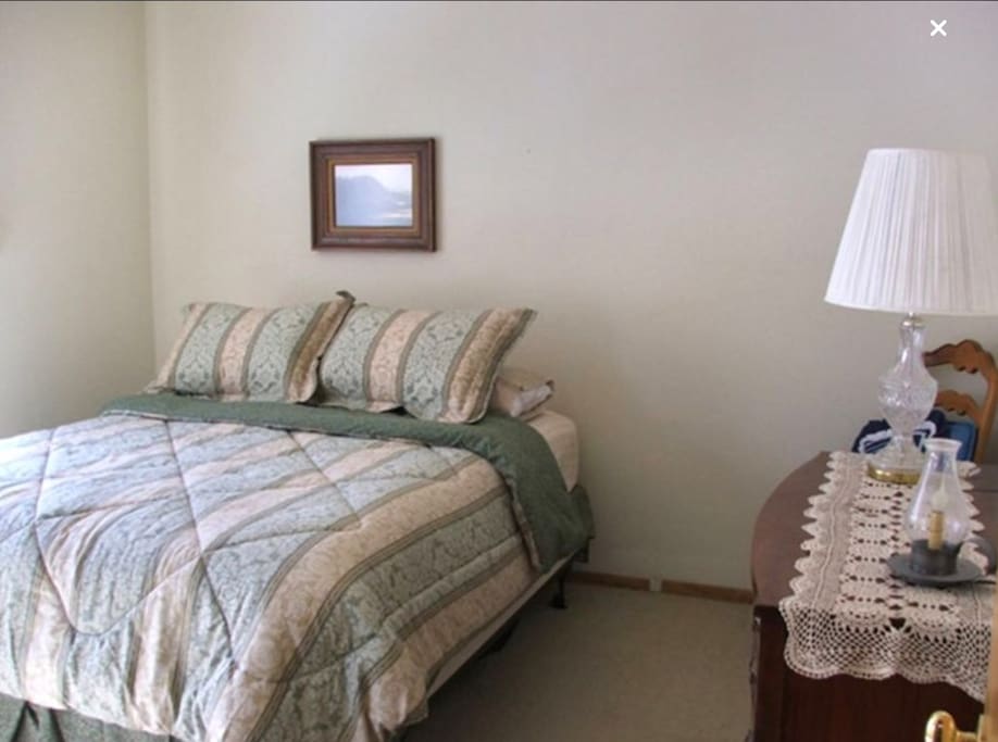 Queen Bed