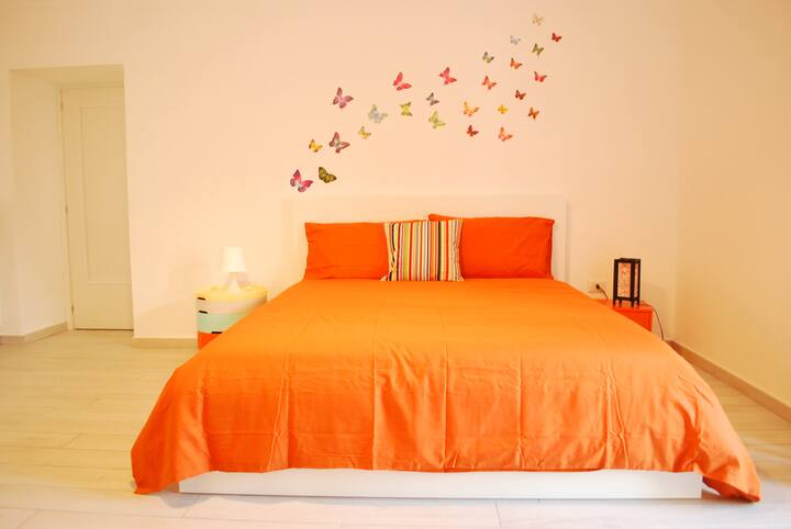 Habitación triple "Butterflies". 
