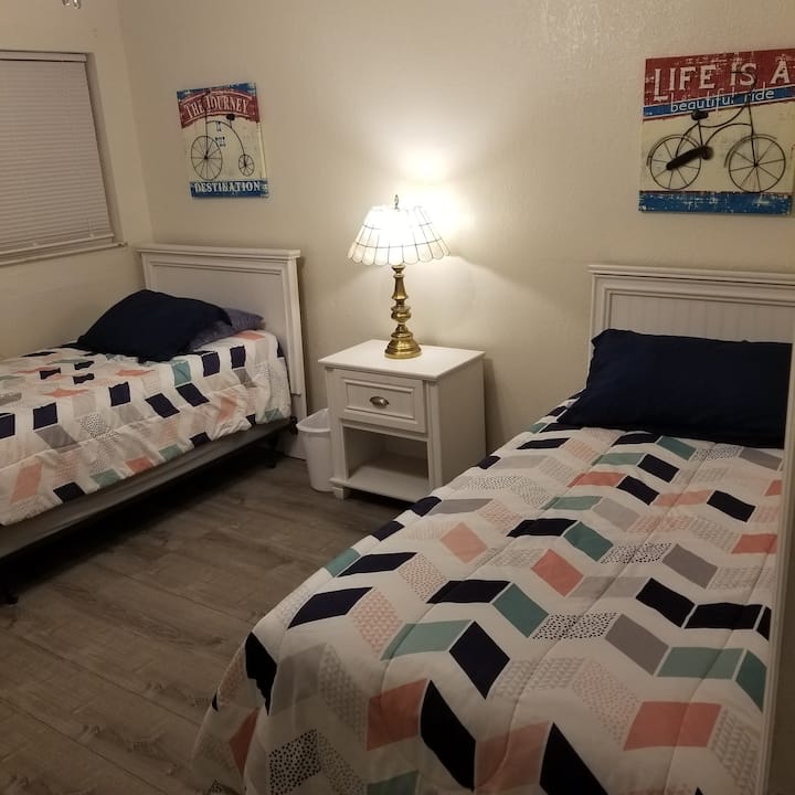 Bedroom 2,  Twin Size beds x2