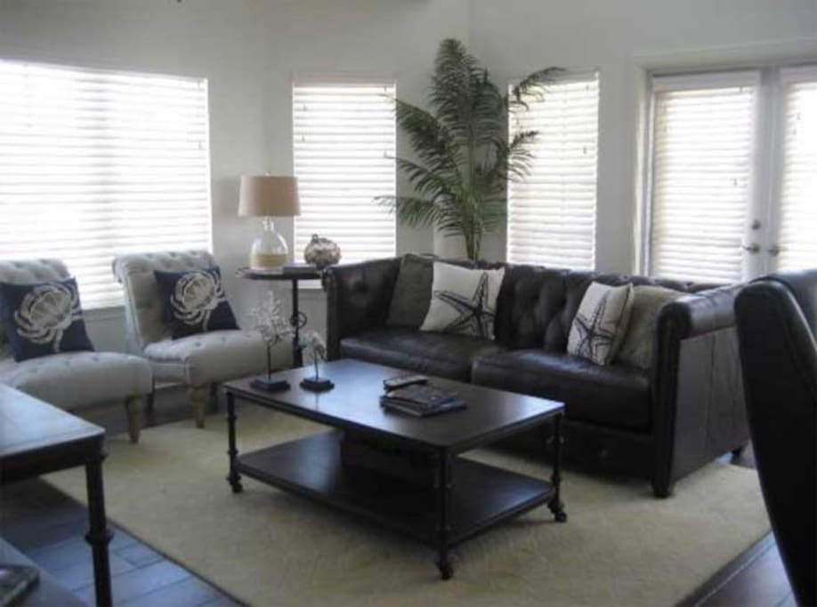 The living area is large enough to comfort friends and family.