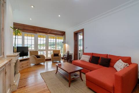 Very comfortable house to enjoy the sea and mountains