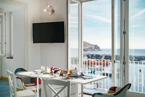 Exclusive Loft in Corricella