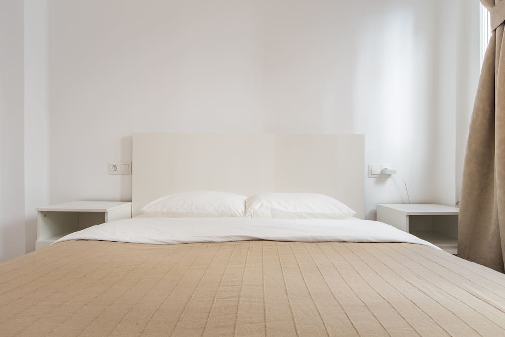 Linen included