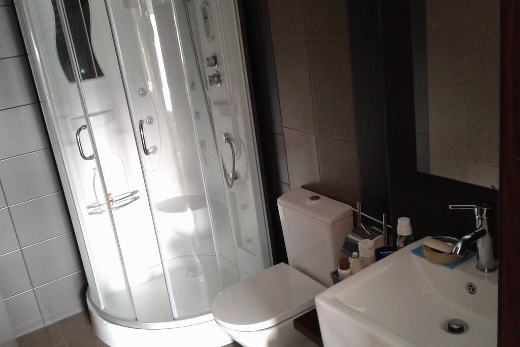 Bathroom Suite