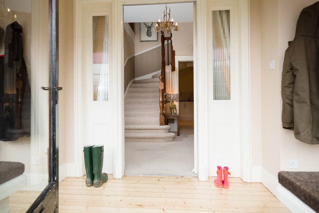 Large entrance porch