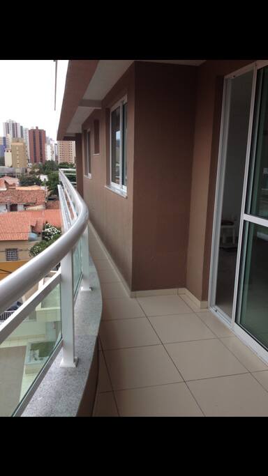 varanda com vista para o nascente