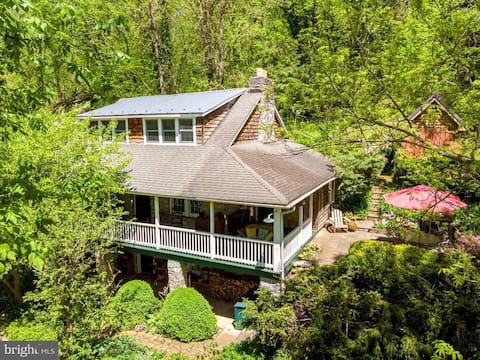 C&O Canal/Potomac River Lock Keepers Cottage