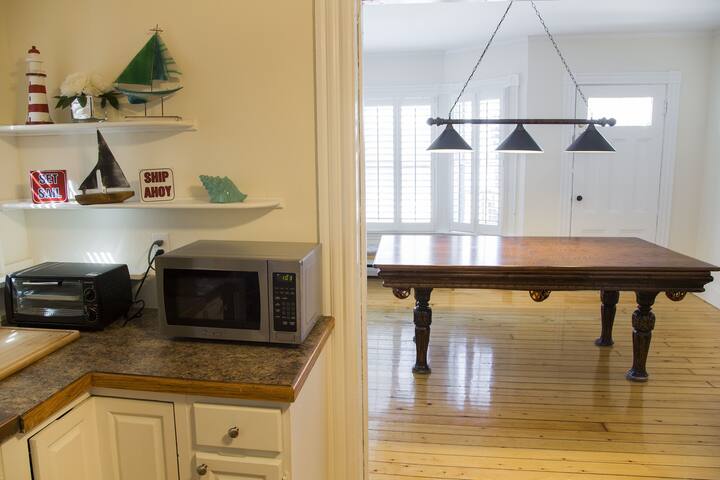 The Sailor’s Den gallery image 5