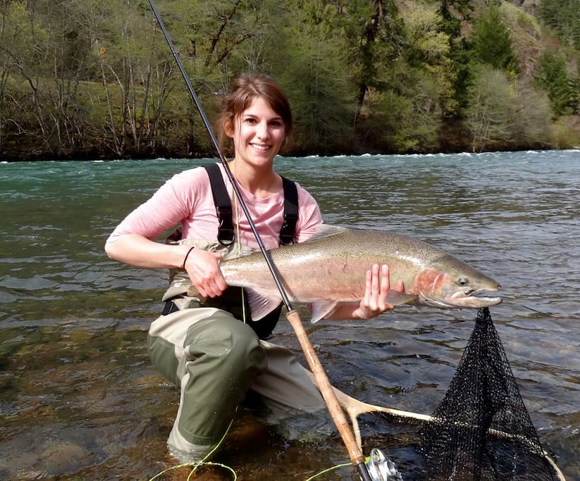 Our Umpqua River is one of the finest salmon fishing rivers in the world.