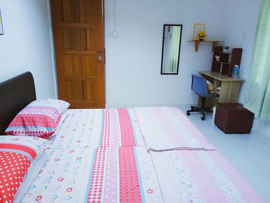 The Room / 2 Single Bed
2 张单人床