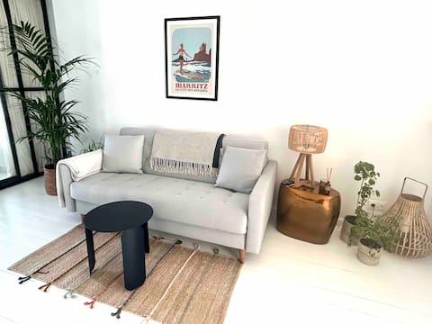 Top performing Airbnb: The Val Apartment – Sea View in Pléneuf Val André