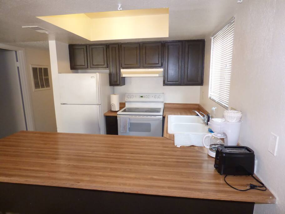Full size kitchen