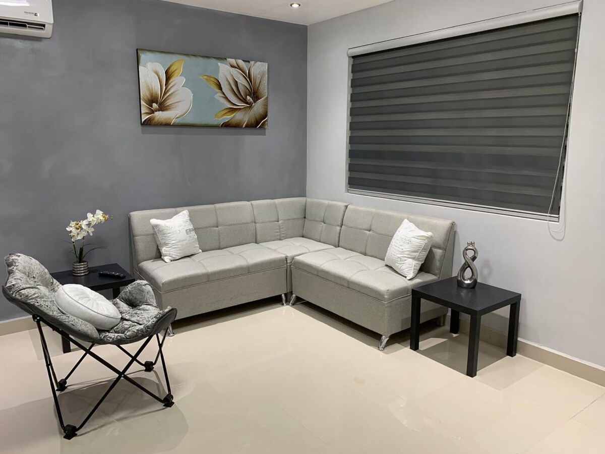 Top Airbnb: Apartment Executive in La Victoria