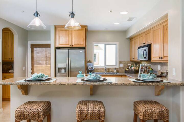 Pacific Beach Dream House! gallery image 5