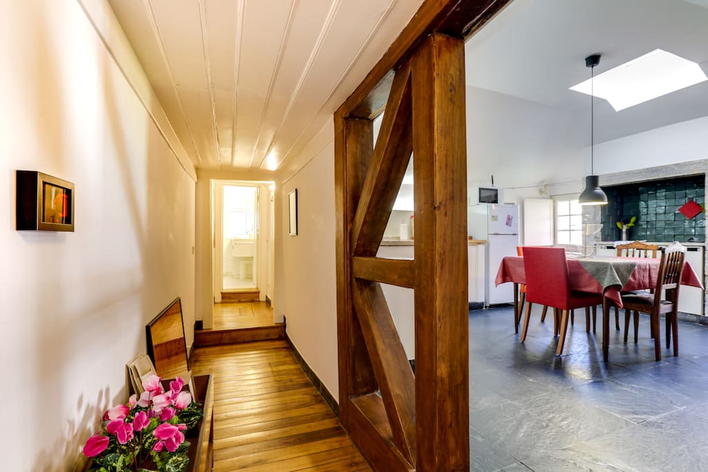Hallway / Kitchen