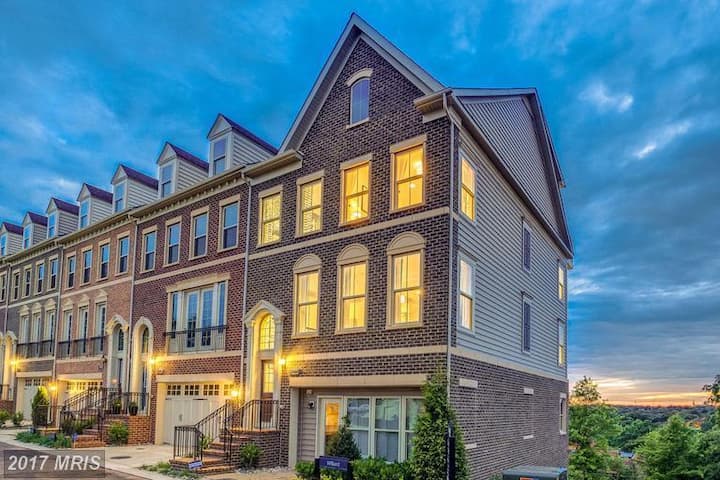 Ground-level Suite, Private Entrance In Brownstone - Washington, DC