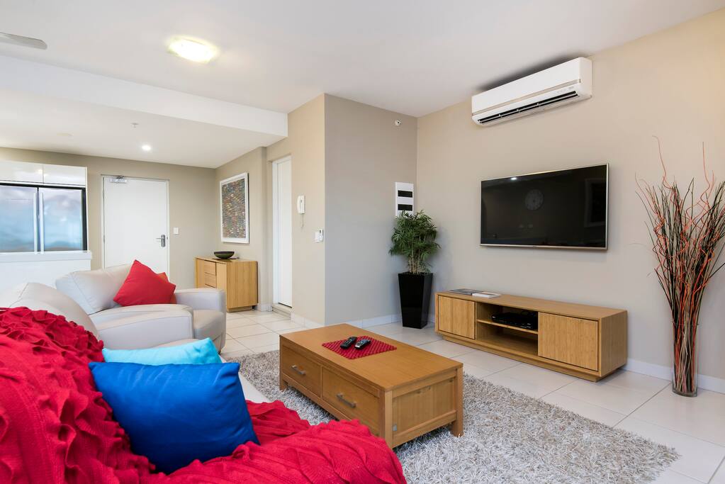 Darwin Executive Suites & FREE CAR
