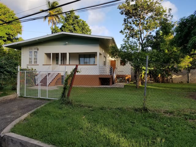 Cosy Milford 2 bedroom apartment