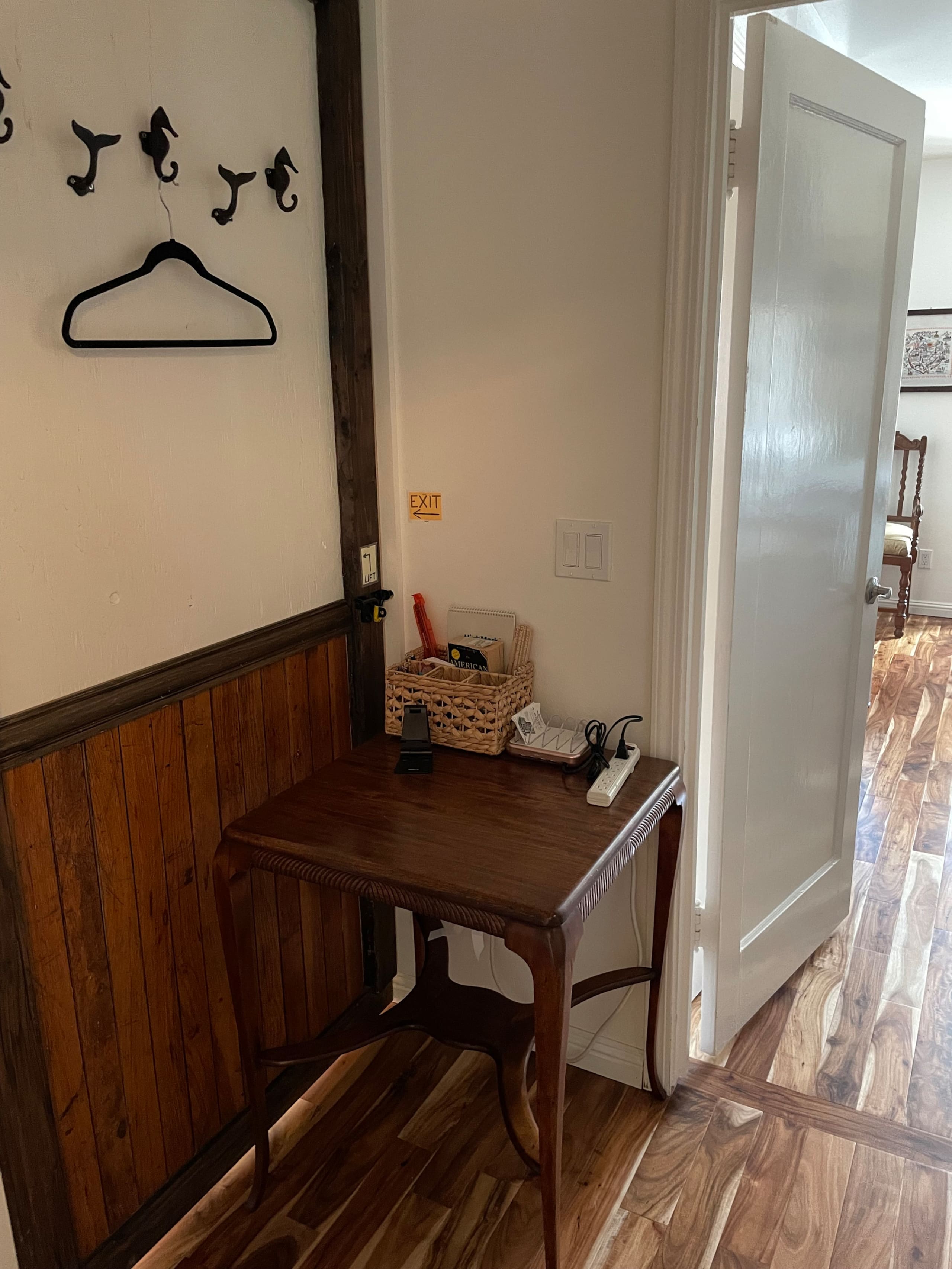 Home in San Francisco · ★4.98 · 2 bedrooms · 4 beds · 2 baths - Image 6