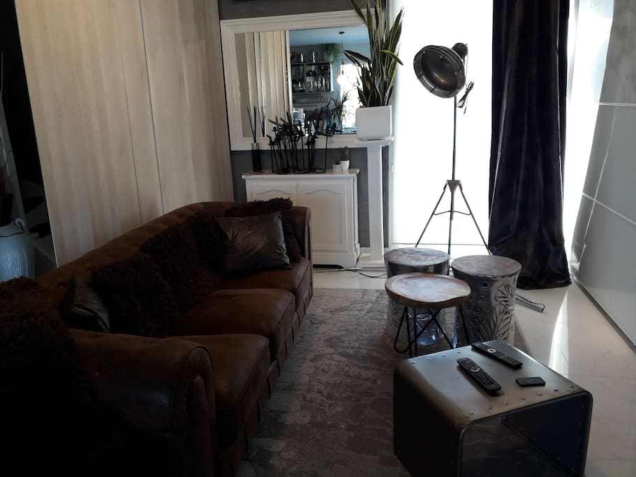 Salon