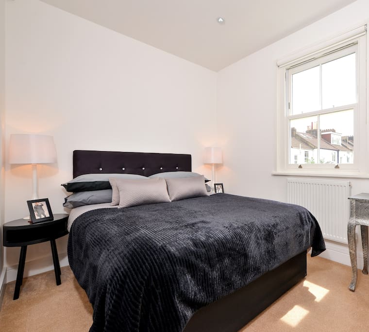 Guests Bedroom