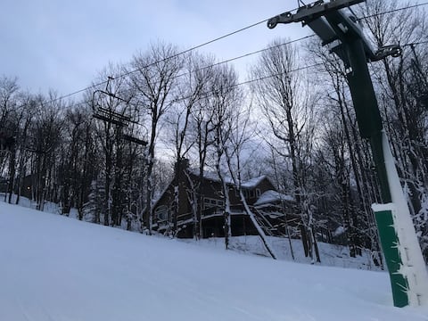 Luxury Mountain Mansion ski in/out