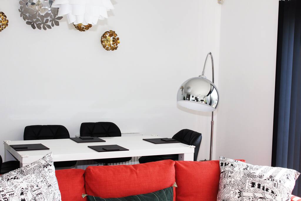 Dinning Table
