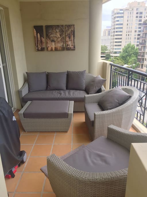 Beautiful room, great location!!