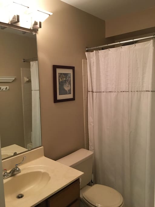 2nd Bathroom