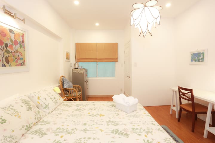 103 - главна спална соба